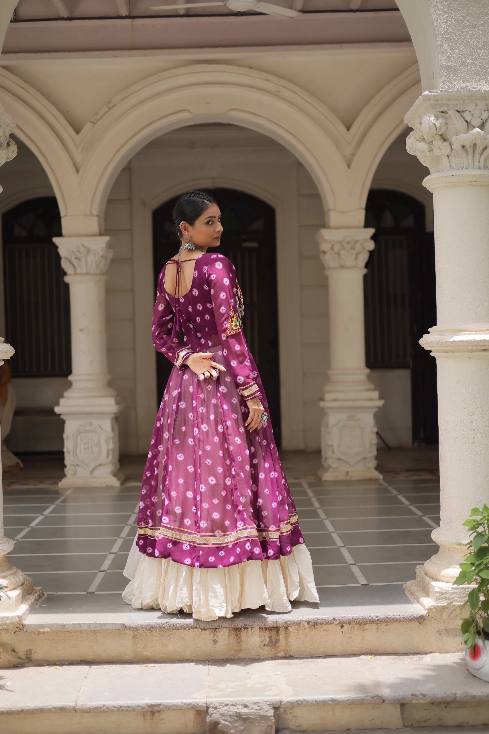 Navratri lehenga choli - Image 12 in Surat